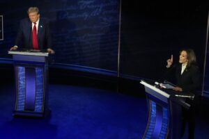 Harris - Trump Debate photo